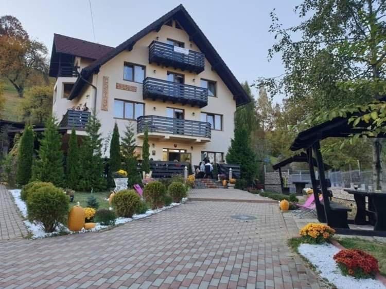 布朗 Casa Daniel酒店 外观 照片